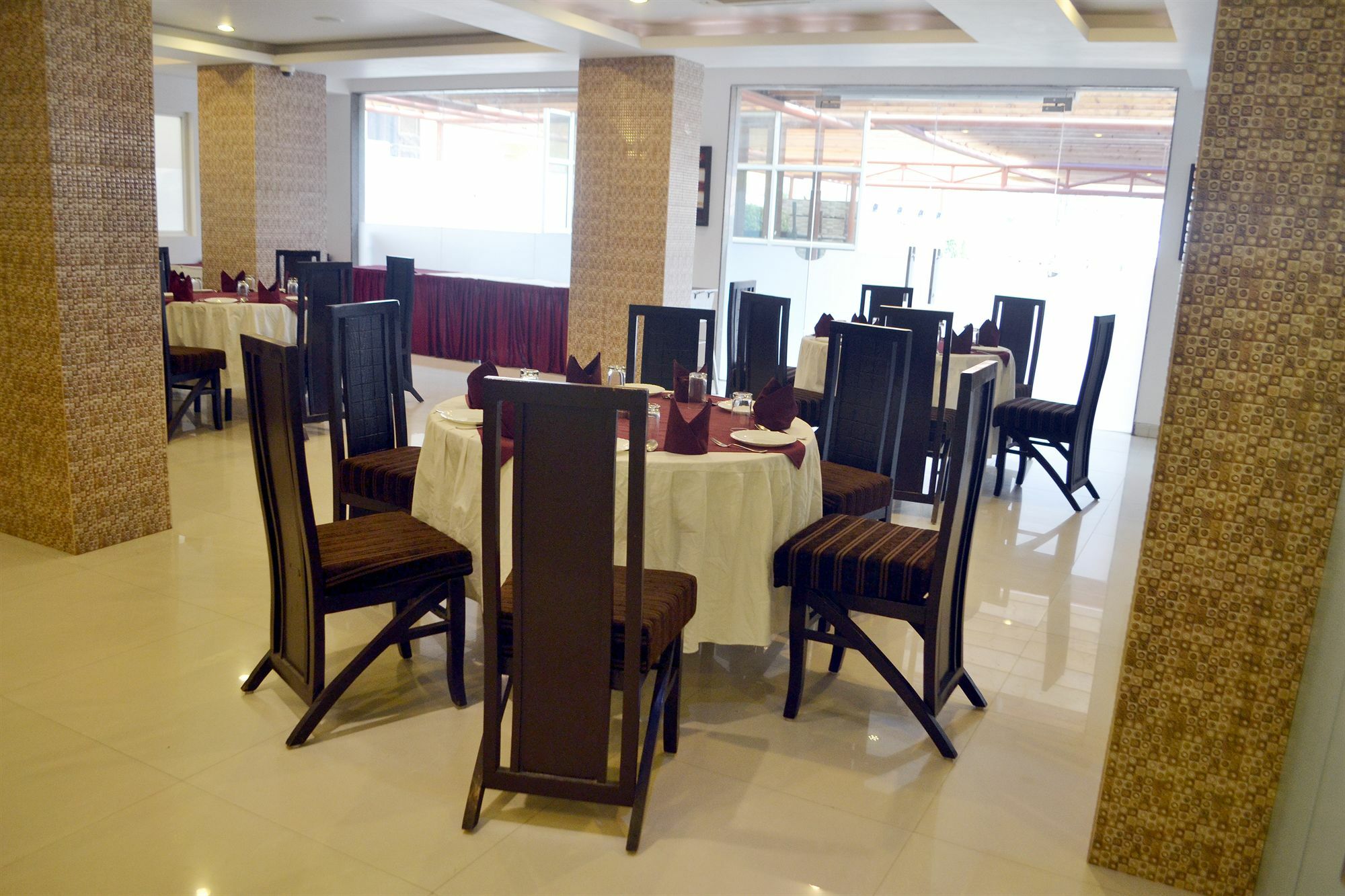 Genx Le Crescent Ghaziabad Hotel Exterior foto