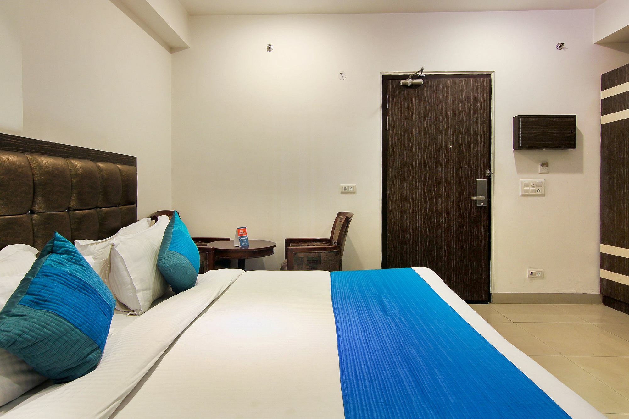 Genx Le Crescent Ghaziabad Hotel Exterior foto